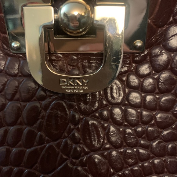 DKNY purse - Picture 3 of 5